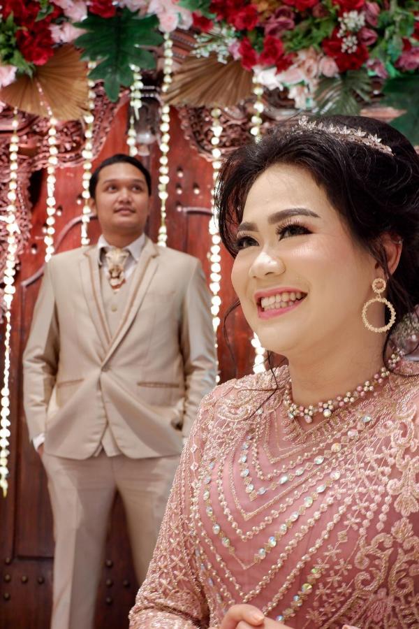Harris & Conventions Bundaran Satelit 4*