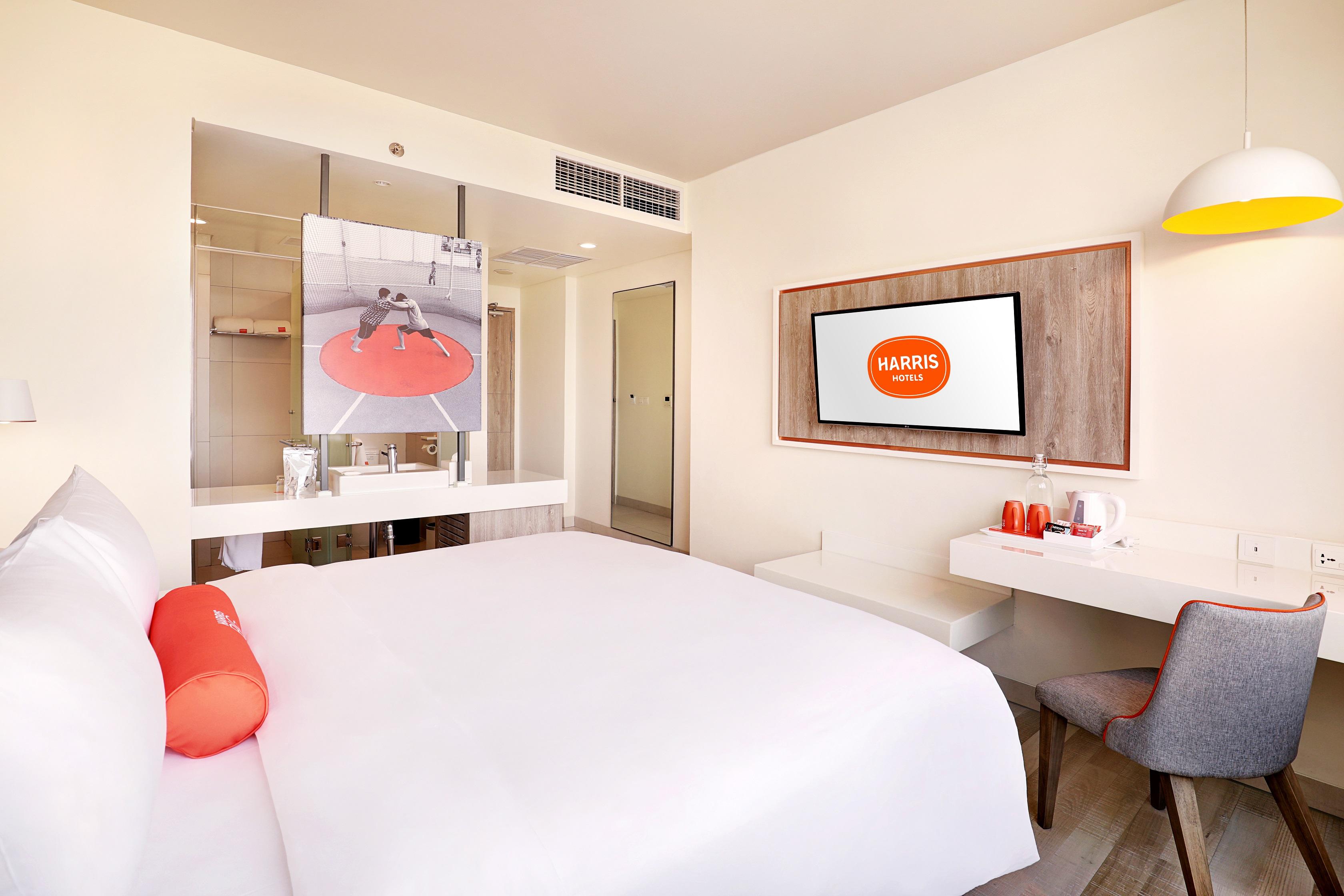 Hotel Harris & Conventions Bundaran Satelit 4*