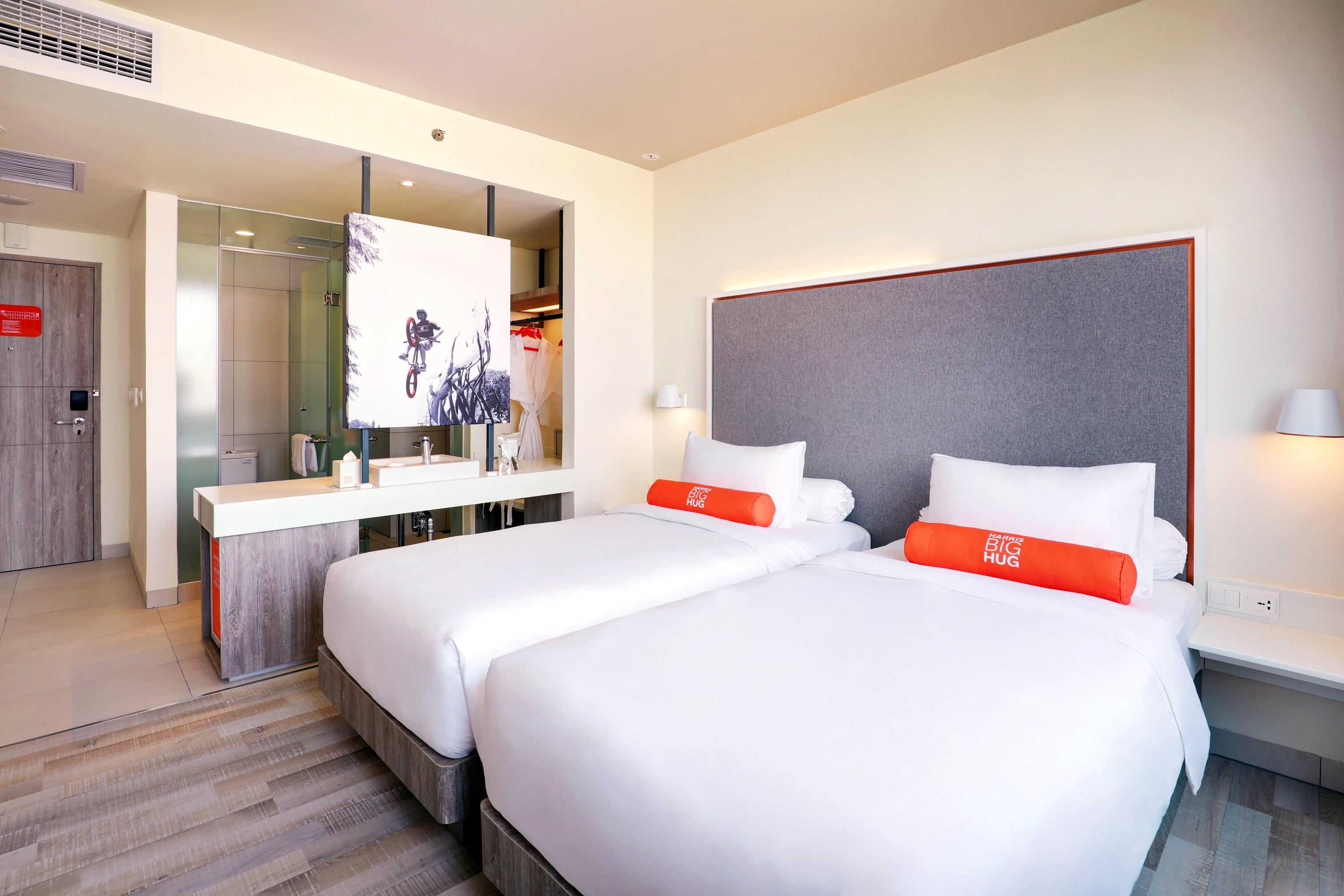 Hotel Harris & Conventions Bundaran Satelit 4*