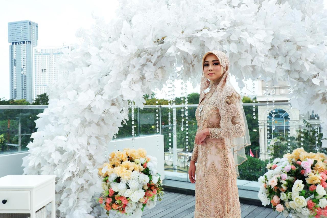 Harris Hotel&conventions Bundaran Satelit Surabaya